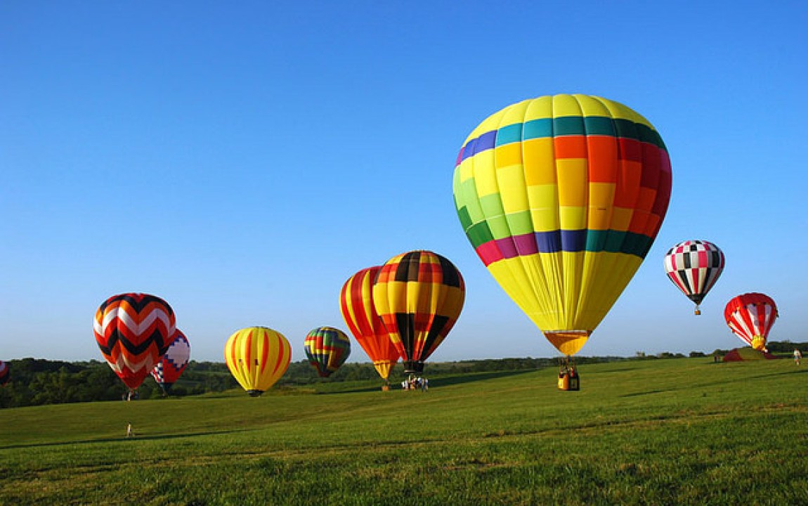 Hot air balloon